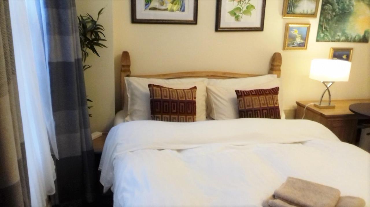 Double Room With Private Bathroom In Flat London Centre מראה חיצוני תמונה