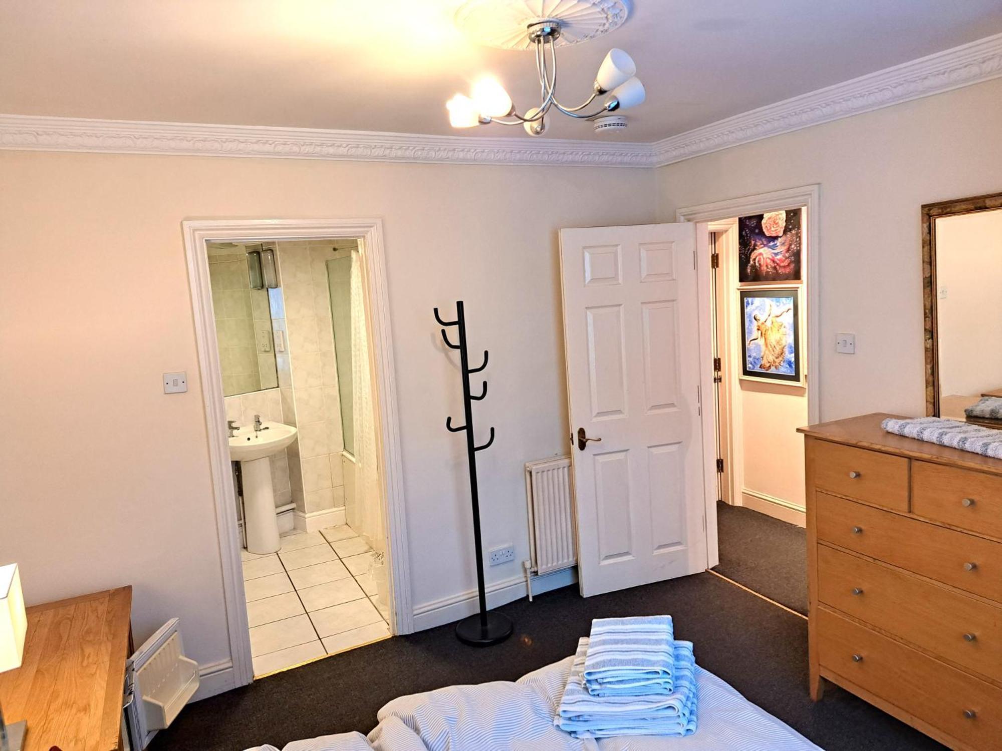 Double Room With Private Bathroom In Flat London Centre מראה חיצוני תמונה